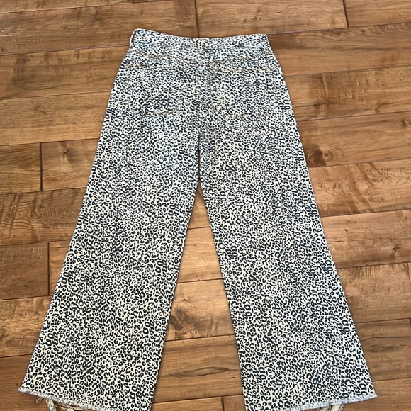 POL Chetah Wide Leg Destroyed Hem Jeans - Picture 11 of 13